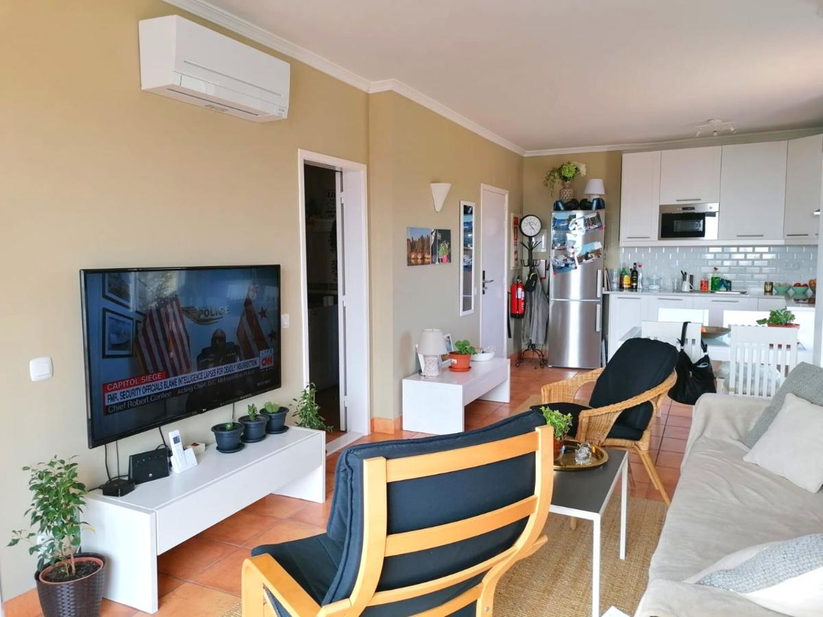 Sweden Apartment - Top Floor One Bedroom With Sea Views - Rs ลากอส ภายนอก รูปภาพ