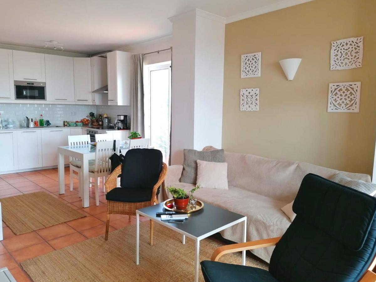 Sweden Apartment - Top Floor One Bedroom With Sea Views - Rs ลากอส ภายนอก รูปภาพ